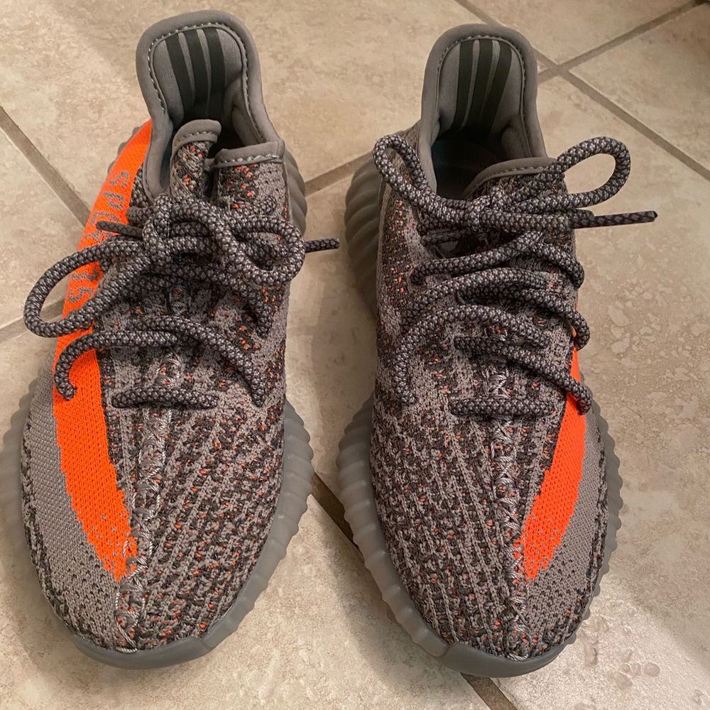 Yeezy Boost 350 V2